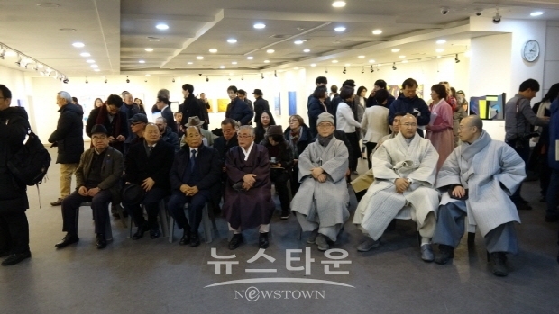 한라에서 백두까지 “3.1운동 임시정부수립 100주년 기념 33인”전(김한정 기자)