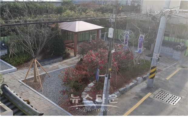 부산시는 2019년 명절에 절감한 유료도로 통행료룰 투입해 마을 쌈지숲을 조성중이다. 사진은 부산진구 범전동 쌈지숲(사진-부산시)