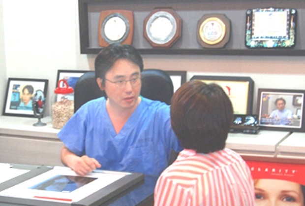 (사진: 오렌지성형외과 김영조 박사)