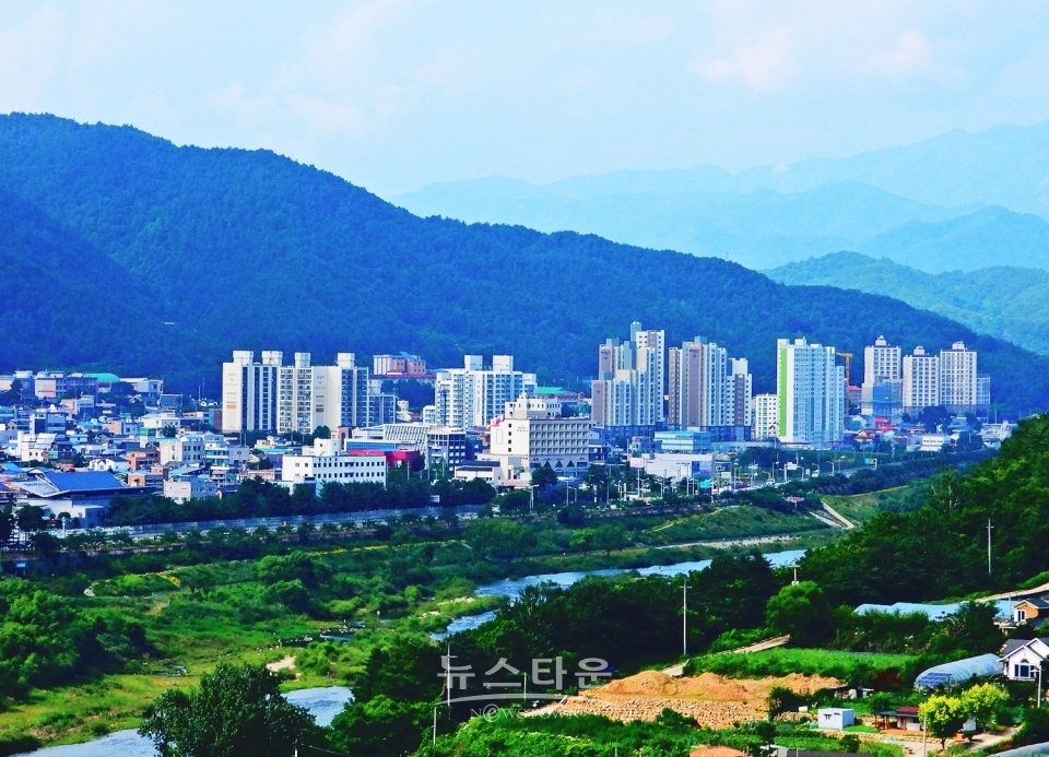인제읍 전경 일부