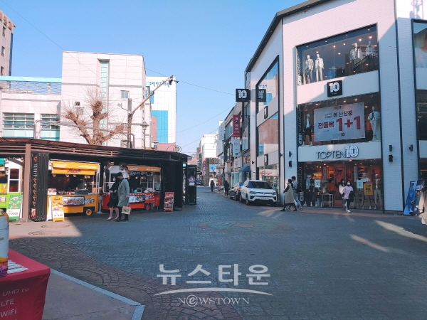 진주 로데오거리 전경