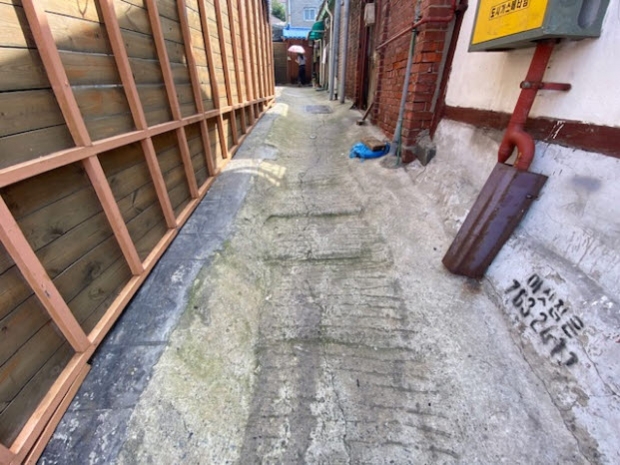 골목길 정비공사 진행 사진
