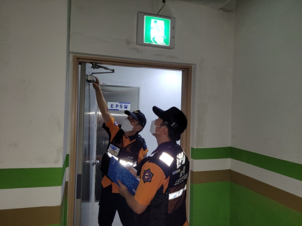 일제단속 중인 경기소방공무원