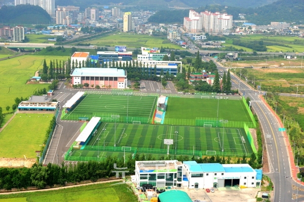 진주스포츠파크 전경