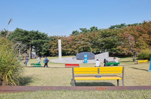S사 숲속공장조성 및 쉼터 사진