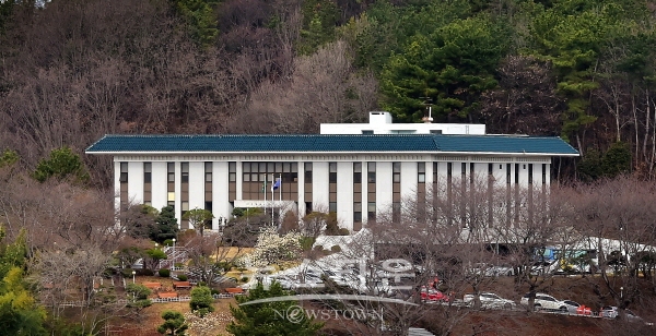 연암도서관 전경