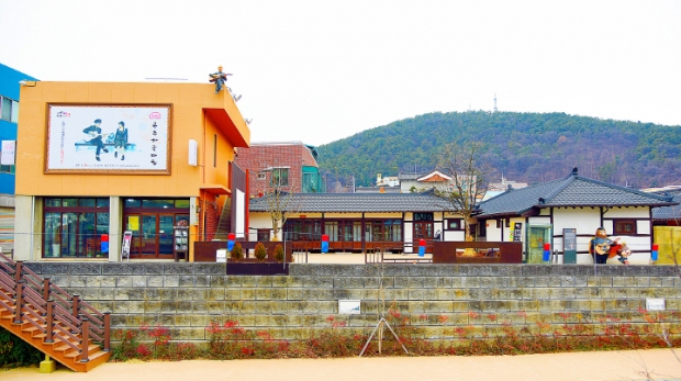 제민천변 하숙마을
