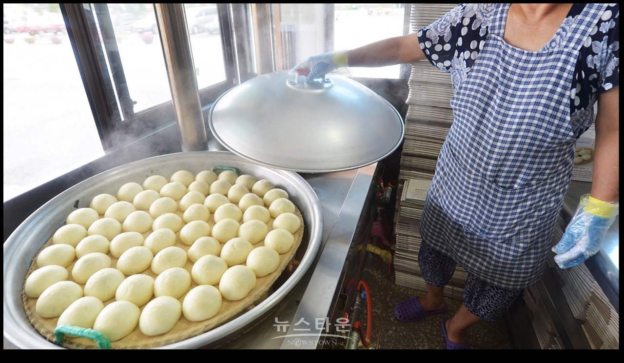 전국최고의 맛 안흥찐빵