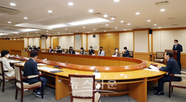 공약평가위원회