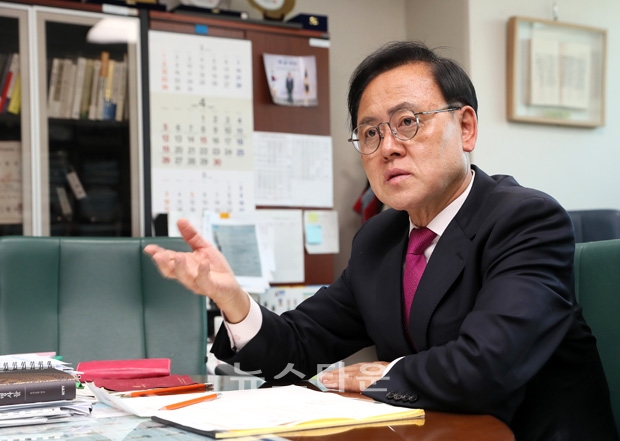 이명수 국회의원(국민의힘·충남 아산시갑)