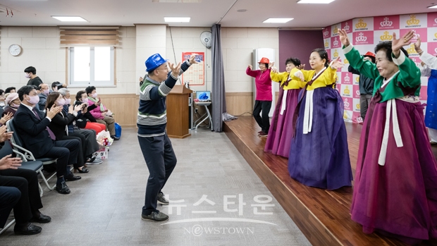 청양군노인종합복지관(2022년 청춘 예술제)