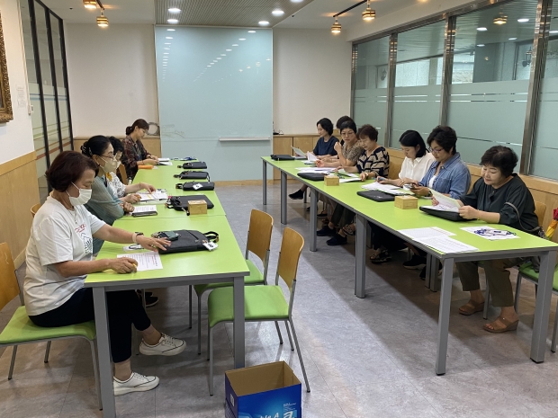 어린이 기호식품 전담관리원 사전 교육 진행 모습