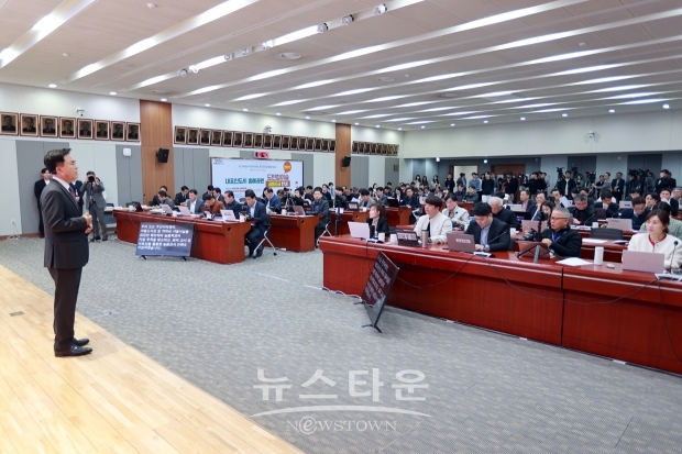 김태흠 충남도지사 ‘24시간 365일 완전 돌봄’ 실현 ‘충남형 풀케어 돌봄정책’ 발표