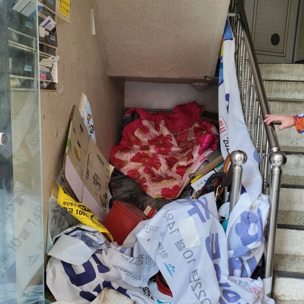 저장강박 가구 청소전