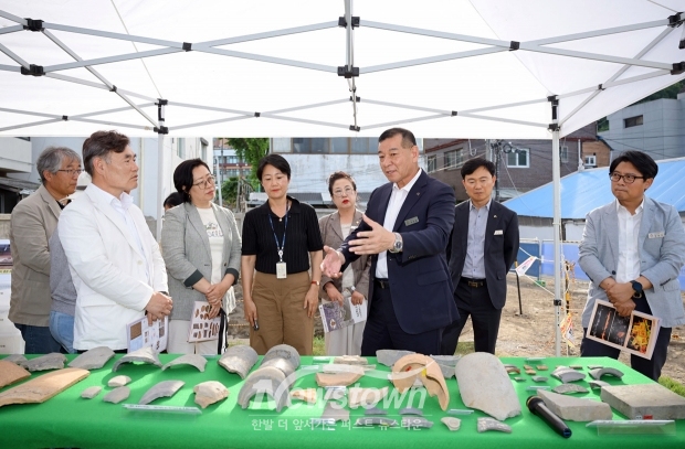 공주 대통사지 정밀 발굴 현장 설명회