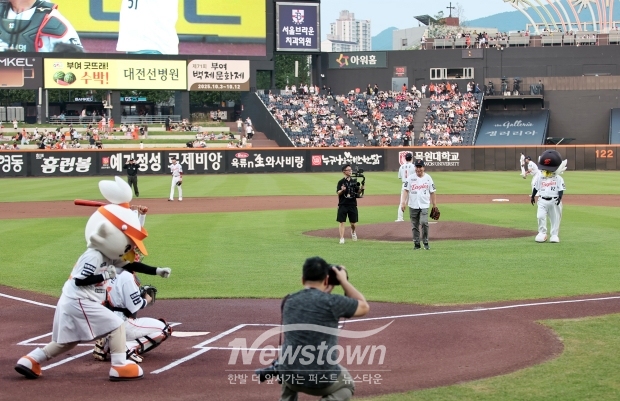 특별 이벤트 행사에서 오성환 당진시장이 시구를, 서영훈 당진시의회 의장이 시타를, 합덕초등학교 야구부가 애국가를 제창했다.