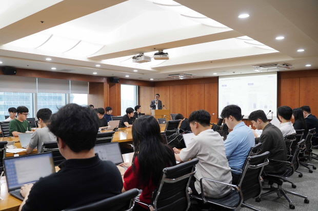 대한전선의 기업 설명회가 진행되고 있다