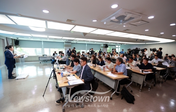 오세현 아산시장, 아산 경찰병원 예비타당성 통과 환영 기자회견