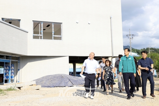 조길형 충주시장, 주요 현안시설 추진상황 현장 점검(ICT 혁신센터)