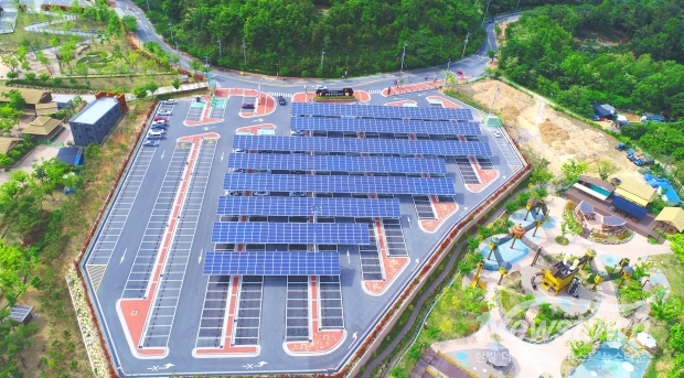 김해시 공공시설 태양광 발전소 사진(가야테마파크)