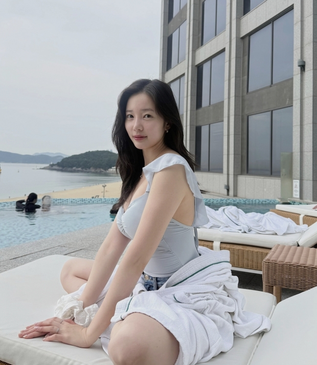 윤채경SNA