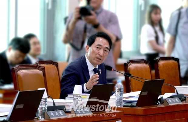 박수현 국회의원(더불어민주당, 충남 공주·부여·청양)