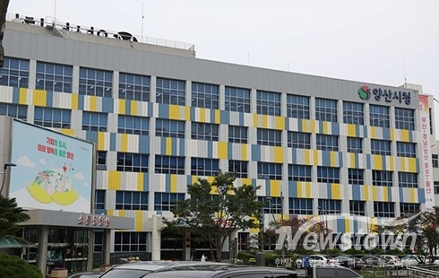 양산시청/사진 김국진 기자