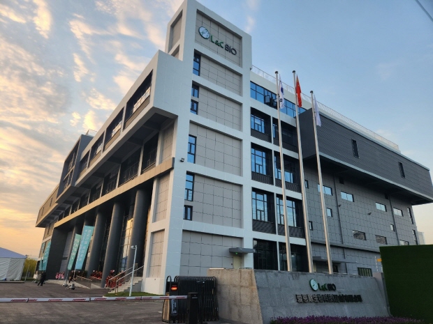 엘앤씨차이나 쿤산 공장