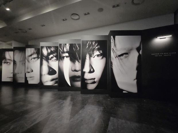 엔하이픈 THE SIN VANISH POP-UP STORE 현장
