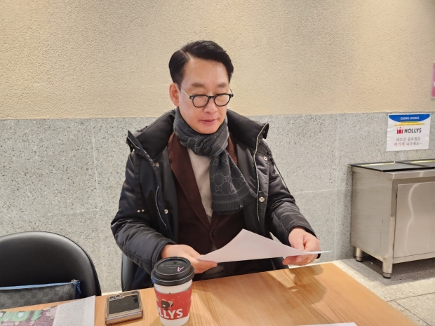 자살을 시도한 고소당한 피해자(피의자) 홍씨 인터뷰 사진