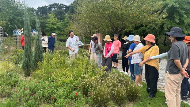 지난해 양산시민정원학교 운영 모습/사진 양산시제공