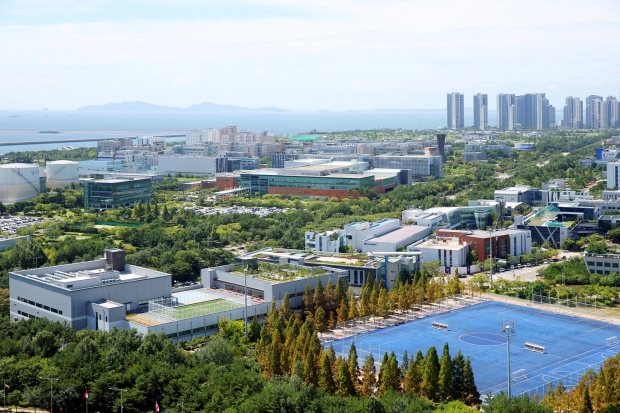 송도국제도시 4공구에 생산 및 연구시설을 확장 중인 셀트리온