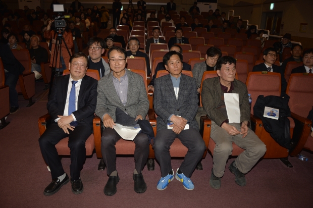 ▲ 우측부터 서원선 검단구청장 예비후보, 이성만 前 국회의원, 김진규 검단구청장 예비후보, 구준희 前 인천일보 기자(左부터)