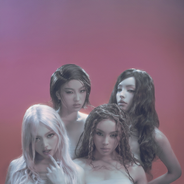 GIRLSET 'Tweak' 커버 이미지
