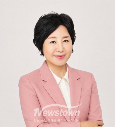 이미애 뉴스타운 보도국 국장
