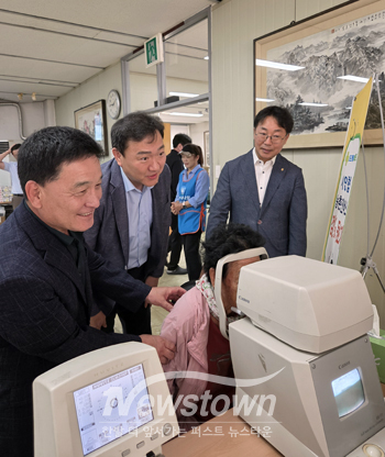 농촌왕진버스(사진 / 공주시지부 제공)