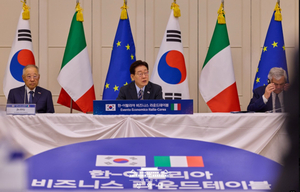 한국-이탈리아 로마 회담, “양국 관계 심화에 합의”